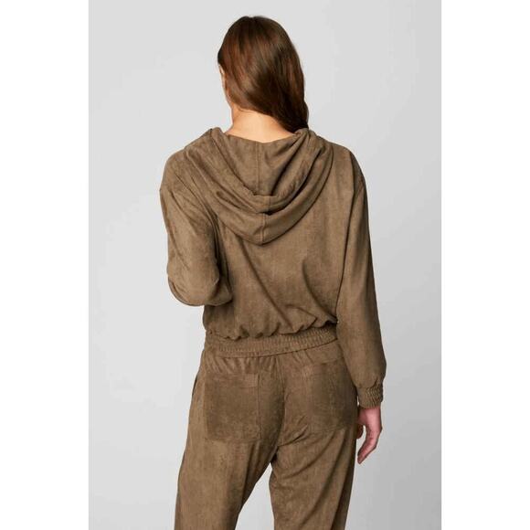 NWT Blanknyc Womens Taupe Faux Suede Pretty Heart Pullover Sweatshirt Size M - Picture 2 of 10